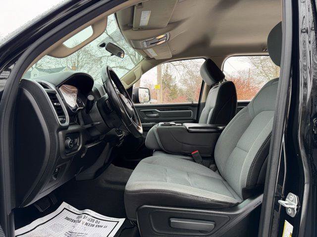 Used 2020 RAM 1500 Big Horn AWD/4WD image 30
