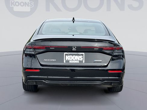 Used 2024 Honda Accord Sport image 5