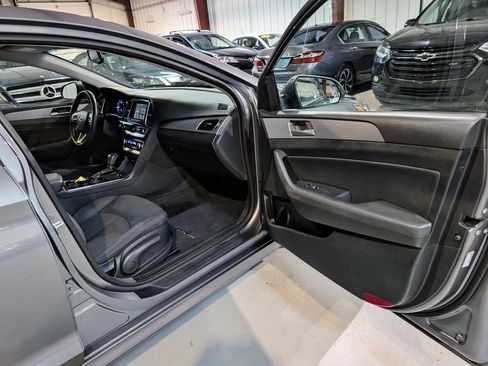 Used 2019 Hyundai Sonata SEL FWD image 28