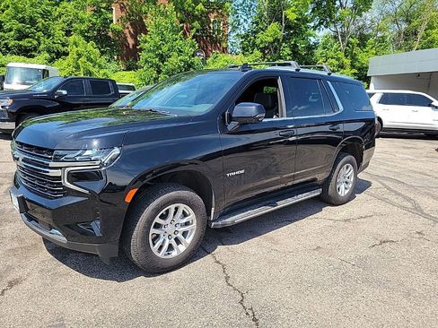 Used 2022 Chevrolet Tahoe LT w/ Luxury Package AWD/4WD image 26