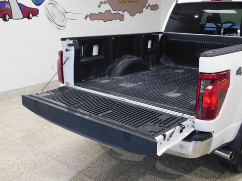 Used 2024 Ford F150 XLT AWD/4WD image 84