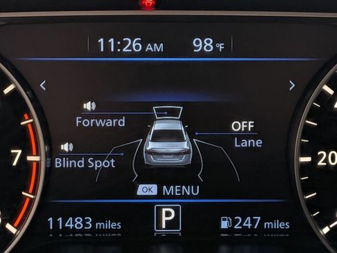 Used 2025 Nissan Altima 2.5 SV FWD image 16