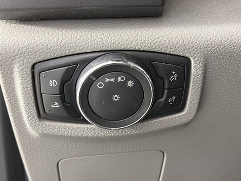 Used 2017 Ford F150 XLT w/ Trailer Tow Package image 24