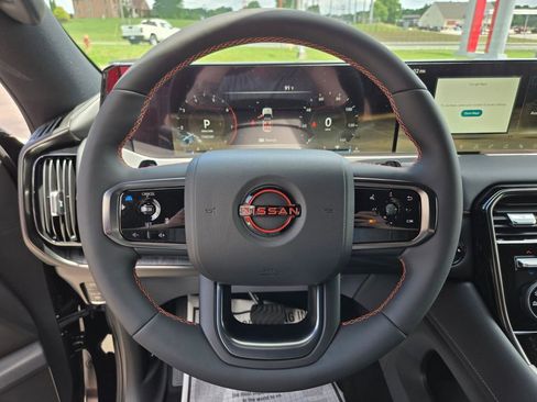 New 2026 Nissan Armada PRO-4X AWD/4WD image 9