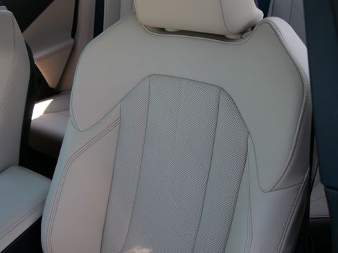 Used 2026 BMW X3 xDrive30i AWD/4WD image 12