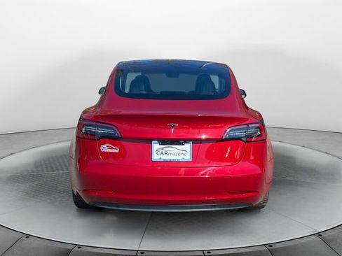 Used 2018 Tesla Model 3 Mid Range image 4