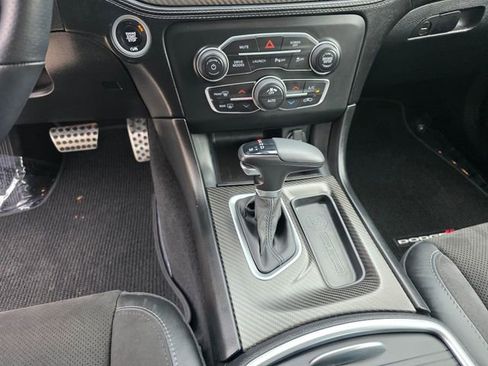 Used 2022 Dodge Charger Scat Pack w/ Dynamics Package RWD image 23
