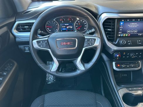 Certified 2023 GMC Acadia SLE w/ Elevation Edition image 17