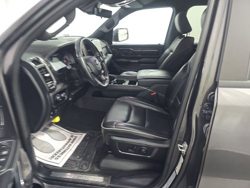 Used 2022 RAM 1500 Limited AWD/4WD image 3