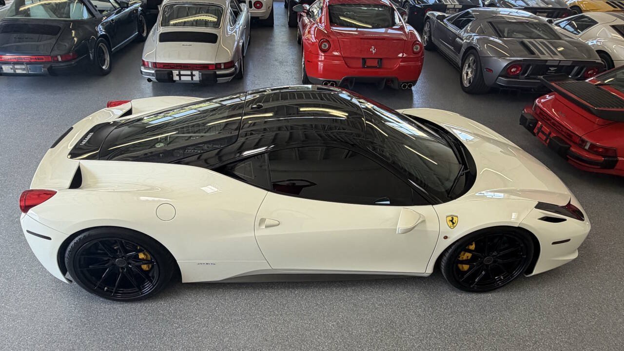 Used 2012 Ferrari 458 Italia Coupe RWD image 38
