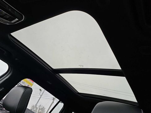 New 2026 Jeep Grand Cherokee L Limited image 10