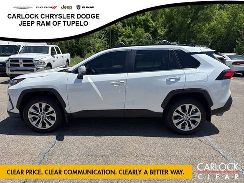 Used 2025 Toyota RAV4 Limited w/ Weather Package AWD/4WD image 9