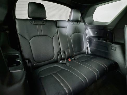 Certified 2025 Honda Pilot TrailSport image 27