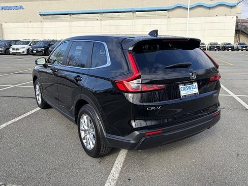 Certified 2026 Honda CR-V EX image 5