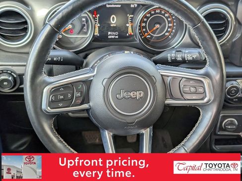 Used 2021 Jeep Wrangler Unlimited Sahara image 12