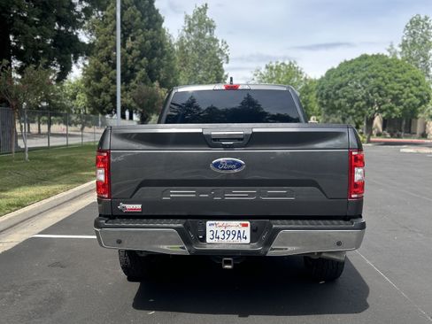Used 2019 Ford F150 XLT w/ Equipment Group 302A Luxury AWD/4WD image 13