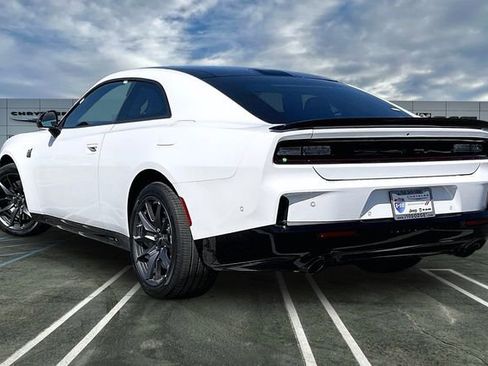 New 2026 Dodge Charger R/T Scat Pack image 2