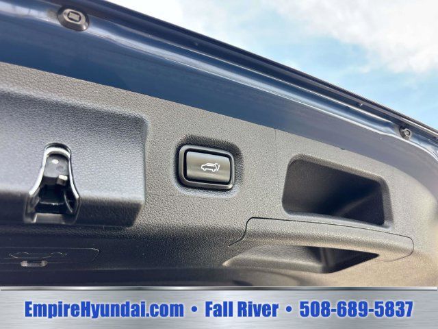 Used 2023 Hyundai Santa Fe SEL AWD/4WD image 15