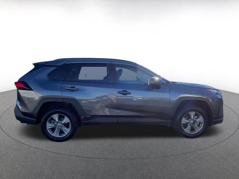 Used 2025 Toyota RAV4 LE image 16