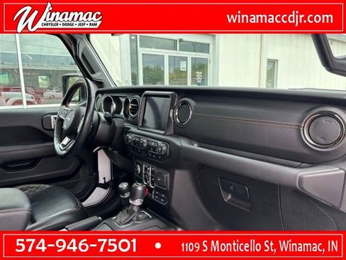 Used 2021 Jeep Wrangler Unlimited Sahara AWD/4WD image 16