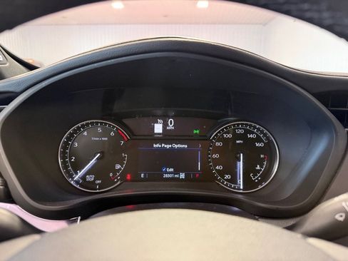 Used 2023 Cadillac XT4 Luxury w/ Cold Weather Package AWD/4WD image 34