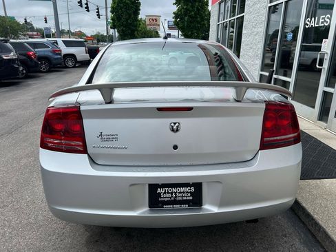 Used 2008 Dodge Charger SE RWD image 5