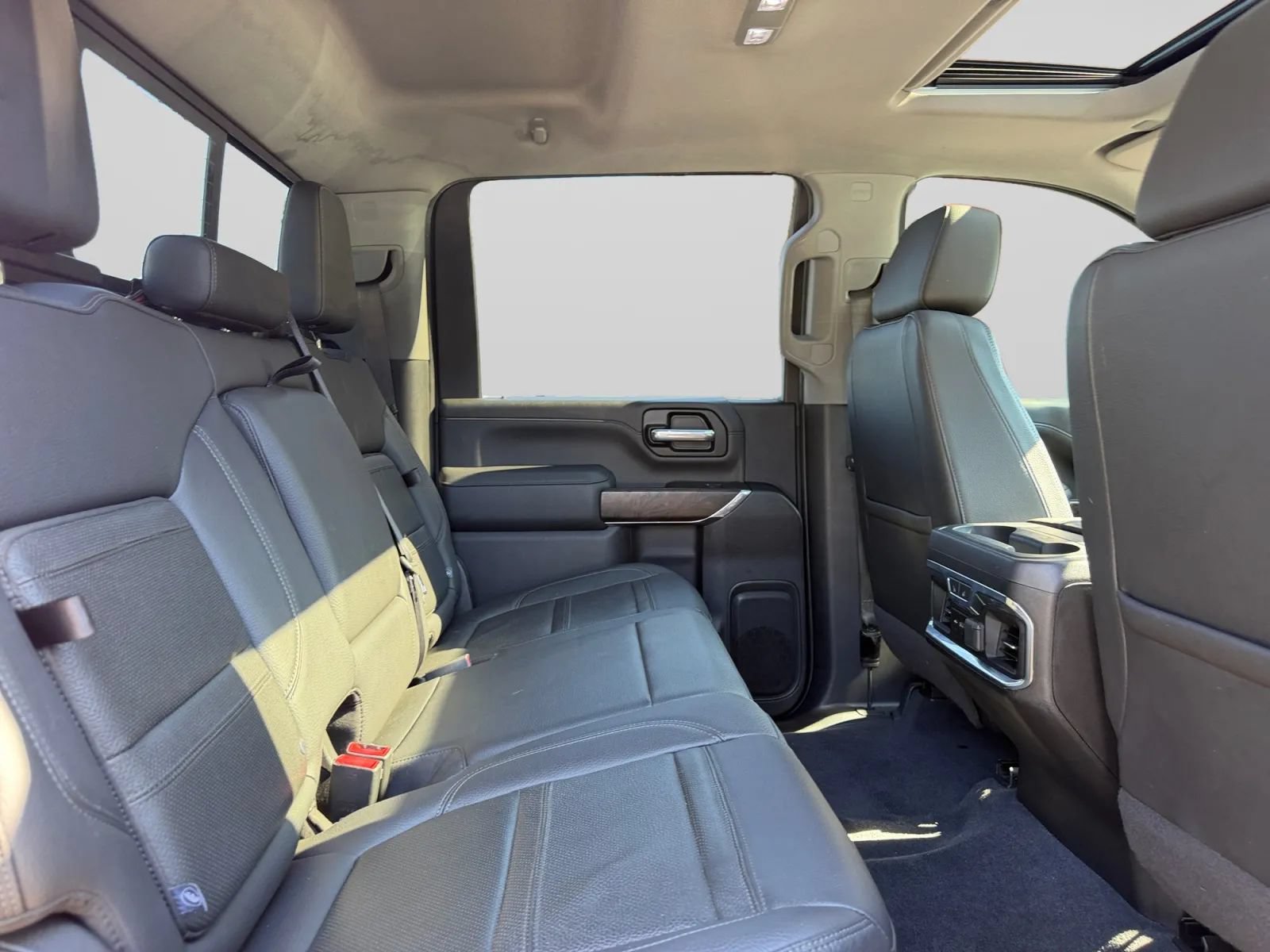 Used 2020 GMC Sierra 2500 Denali w/ Denali Ultimate Package AWD/4WD image 30
