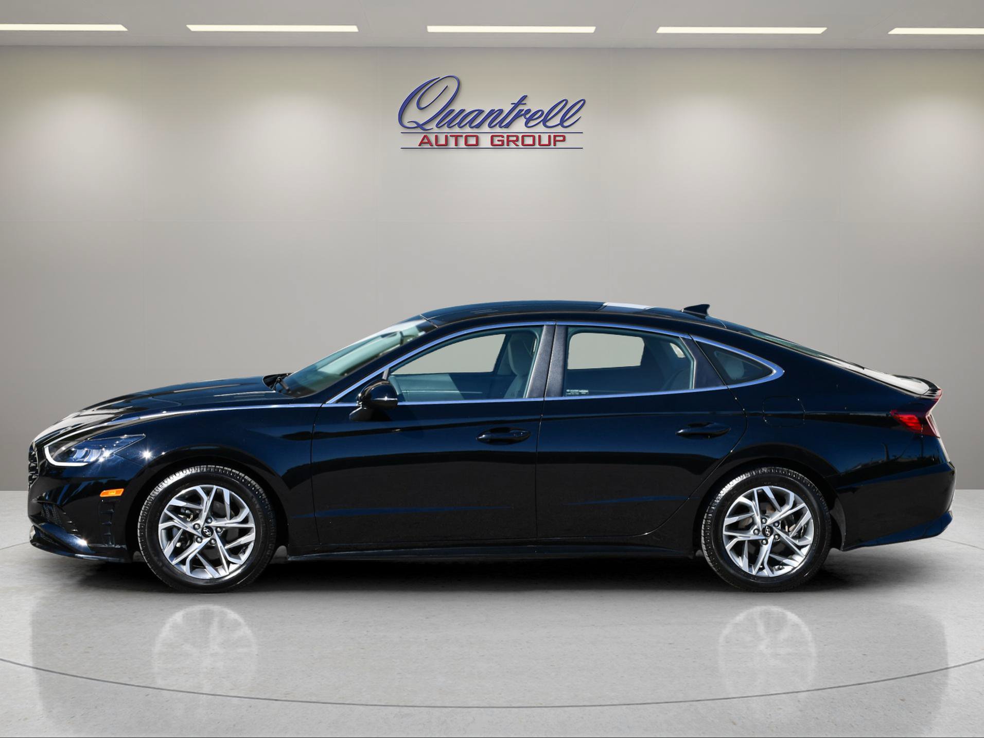 Used 2023 Hyundai Sonata SEL FWD image 7
