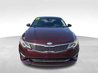 Used 2019 Kia Optima LX FWD video 2