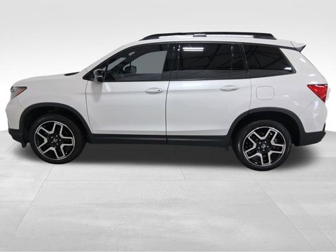 Used 2023 Honda Passport Elite image 8