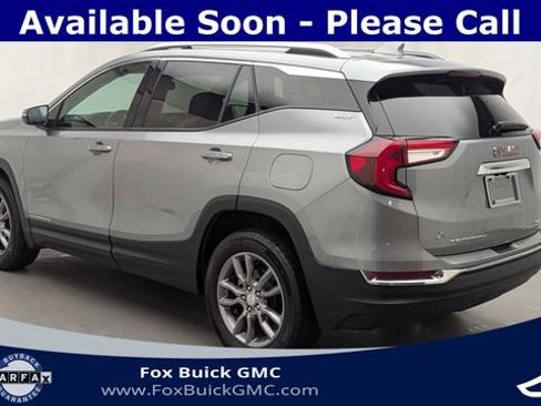 Certified 2024 GMC Terrain SLT image 7