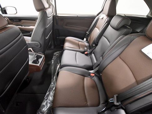 New 2026 Honda Odyssey Elite image 14