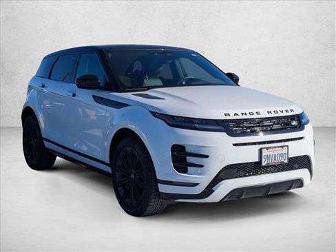 Used 2024 Land Rover Range Rover Evoque Dynamic SE image 3