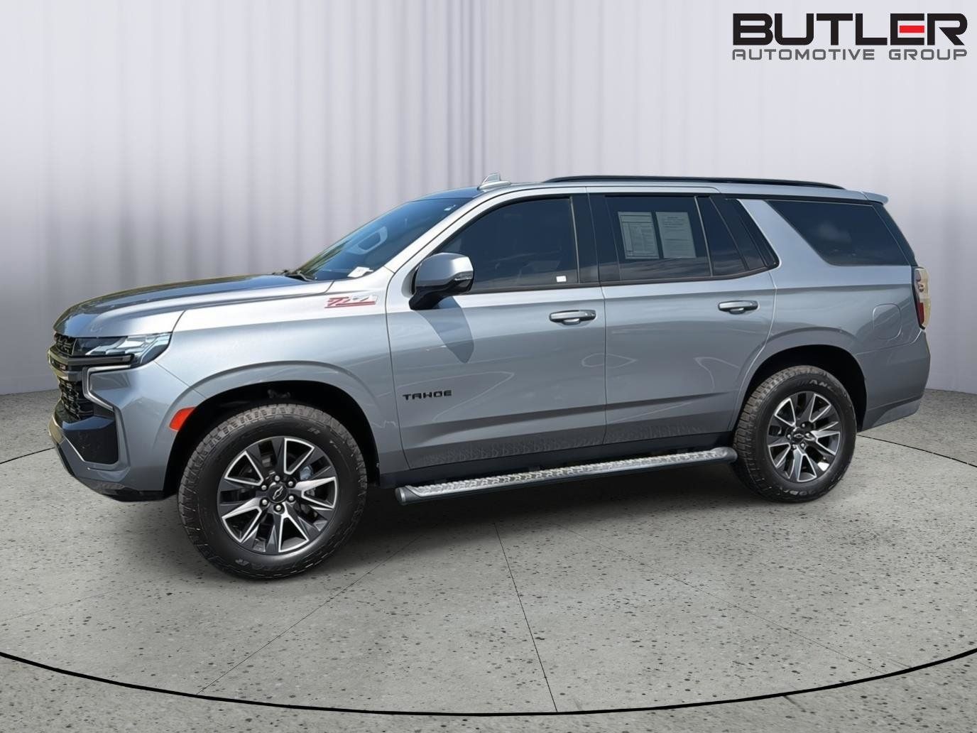 Used 2021 Chevrolet Tahoe Z71 w/ Z71 Signature Package AWD/4WD image 3
