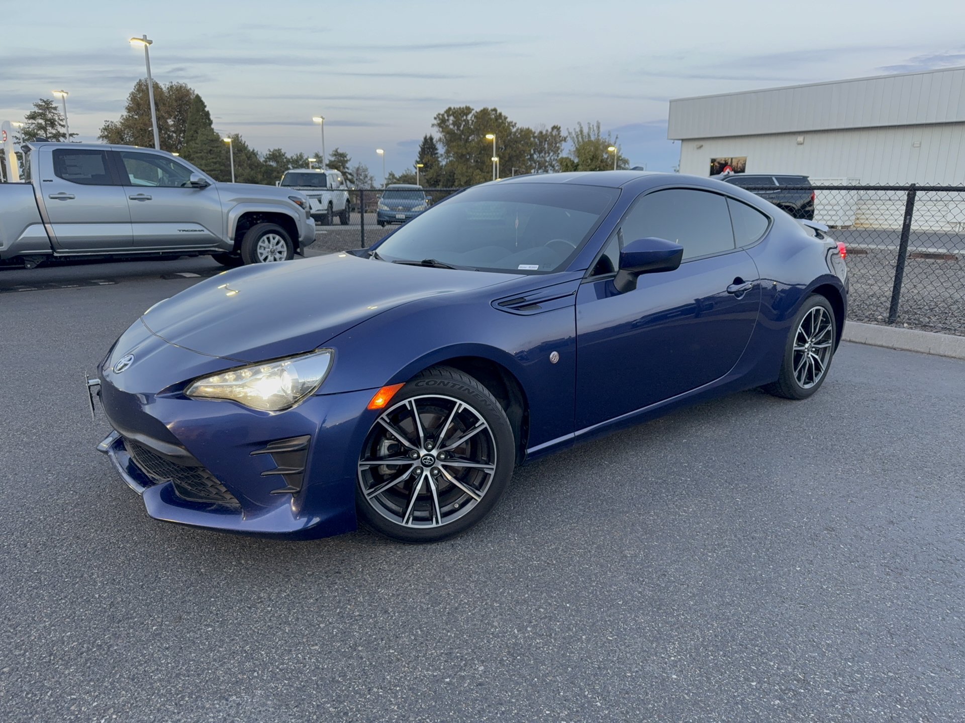 Used 2017 Toyota 86 RWD image 4