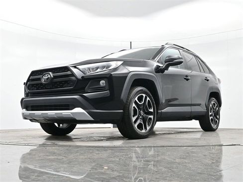 Used 2020 Toyota RAV4 Adventure image 29