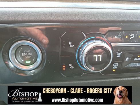 Used 2024 GMC Sierra 1500 Elevation image 41