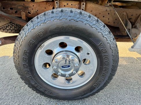 Used 2005 Ford F250 XLT image 21