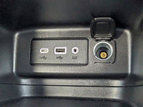 Used 2024 Chevrolet Equinox LS w/ LS Convenience Package FWD image 14