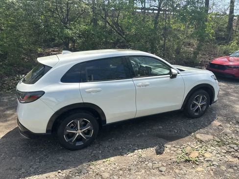 Used 2023 Honda HR-V EX-L image 18