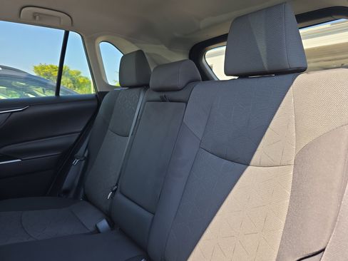 Used 2024 Toyota RAV4 XLE image 10