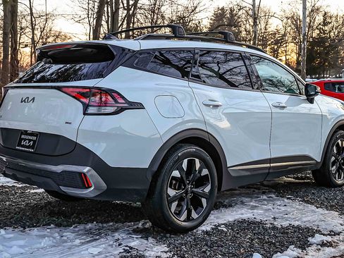 Certified 2023 Kia Sportage X-Line image 6