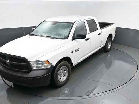Used 2018 RAM 1500 Tradesman image 18
