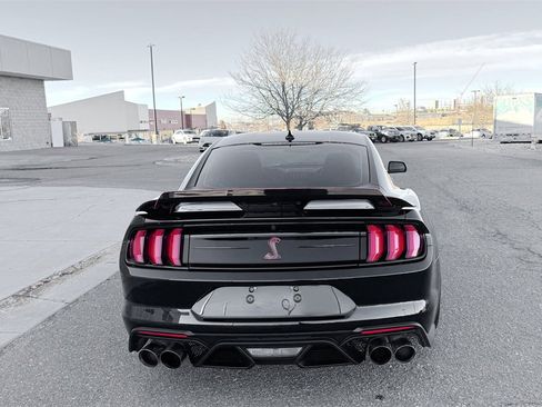 Used 2020 Ford Mustang Shelby GT500 w/ Technology Package image 7