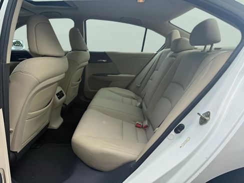 Used 2014 Honda Accord EX-L image 10