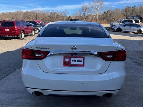 Used 2018 Nissan Maxima 3.5 S image 5