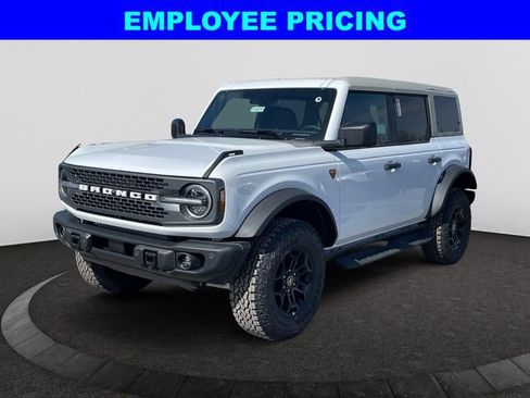 New 2026 Ford Bronco Badlands AWD/4WD image 1