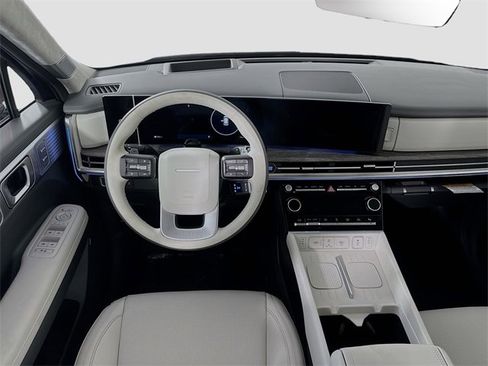 Used 2025 Hyundai Santa Fe Calligraphy image 22