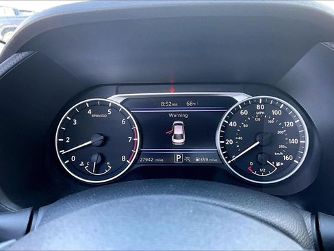 Used 2025 Nissan Sentra SV image 20