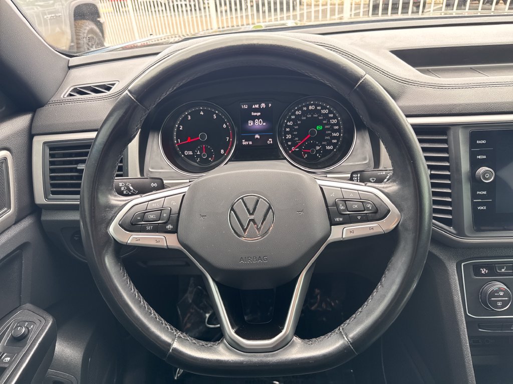 Used 2020 Volkswagen Atlas Cross Sport SE AWD/4WD image 14